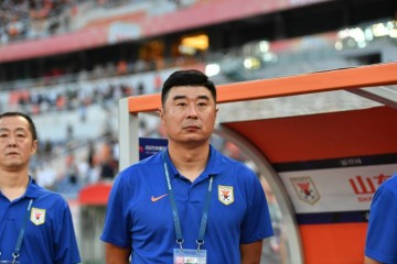 开云体育-记者谈泰山0-4玉昆：表面是轻敌，深层次因素是技战术的问题